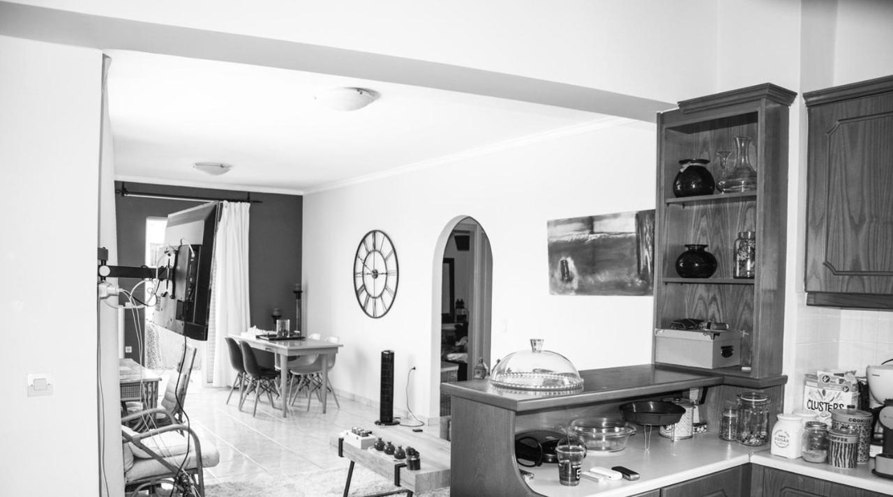 Thalassa Seaside Apartment خانيا المظهر الخارجي الصورة