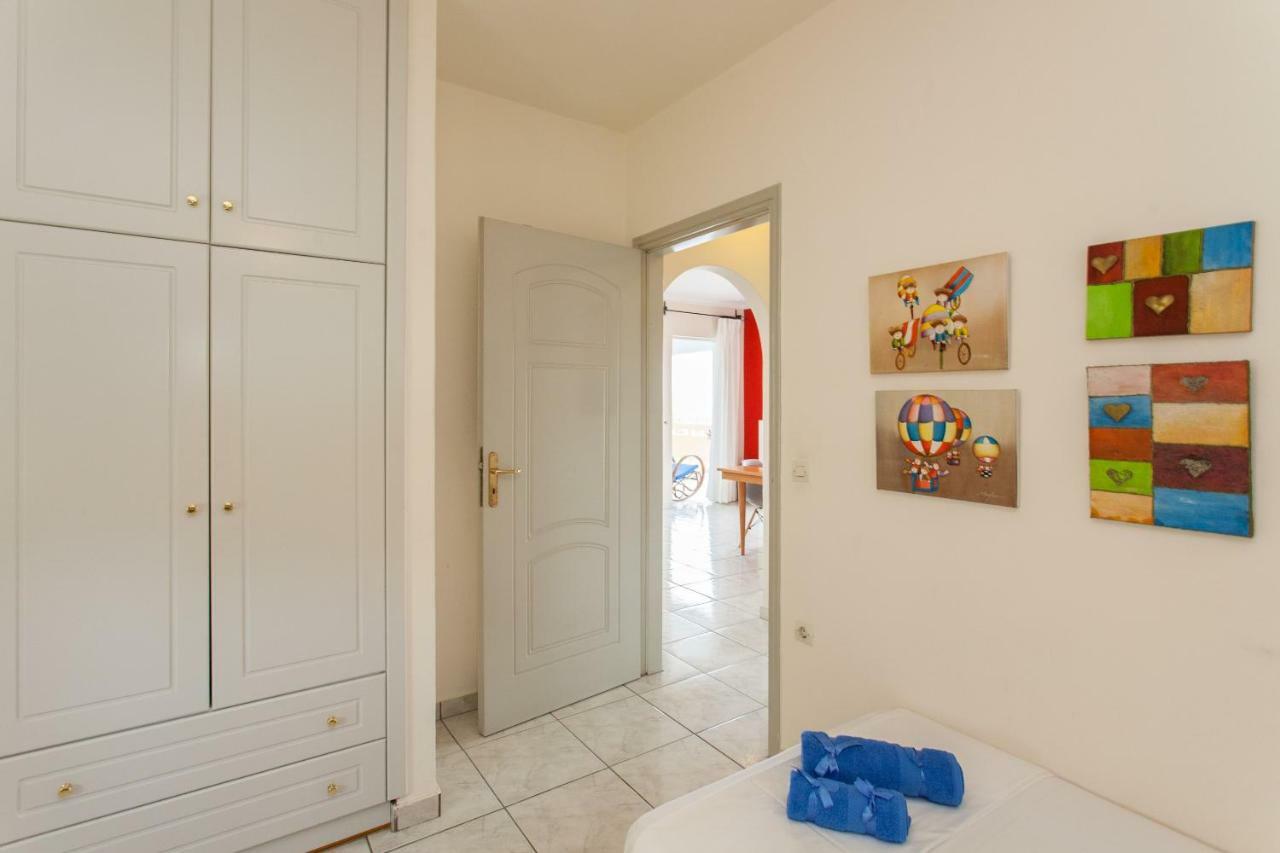 Thalassa Seaside Apartment خانيا المظهر الخارجي الصورة